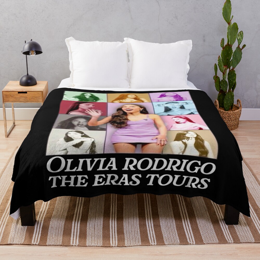 Singer Olivia Rodrigo Classic Design Throw Blanket