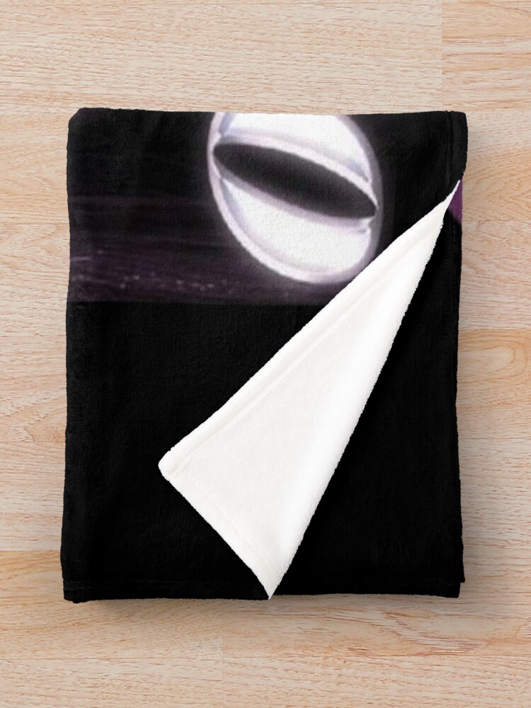 Musician Olivia Rodrigo Vintage Throw Blanket - Image 2